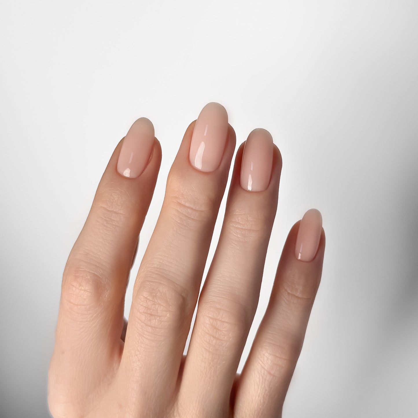 https://cdn.shopify.com/s/files/1/0695/2219/4688/files/CHIC_copy_f7712e0c-b6c3-434e-82dd-a74997a978d2.jpg?v=1758285041