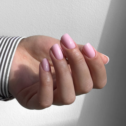 https://cdn.shopify.com/s/files/1/0695/2219/4688/files/BALLETNAILS.jpg?v=1766048051