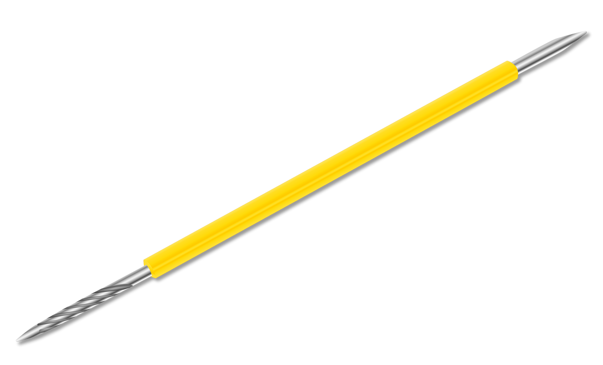 A double-ended metal tool with a yellow handle and pointed, spiral tips on both ends, the Isis Cutelaria Toothpick Double-End Stick Pointed Tip Pusher (Palito Bastao Cores) is ideal for nail care or sculpting.